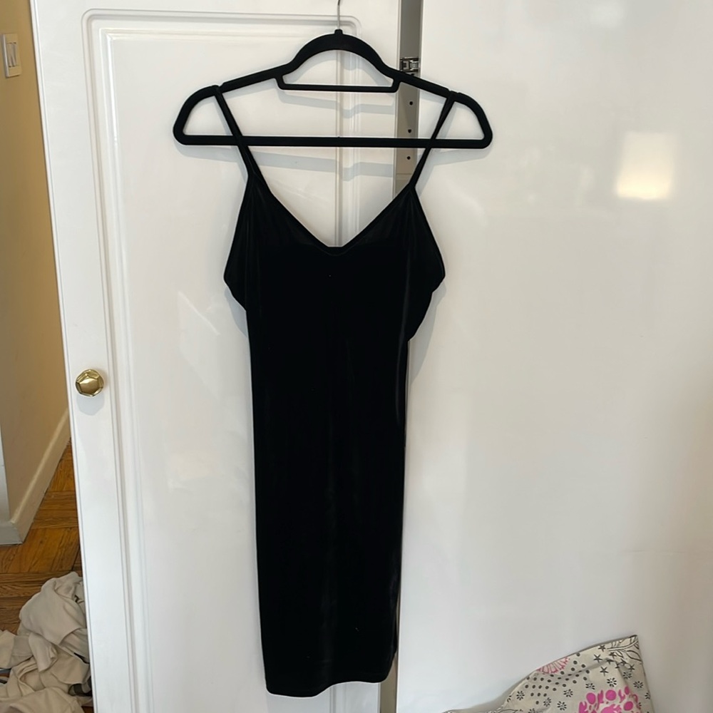 Velvet Black Cocktail Dress with Slit